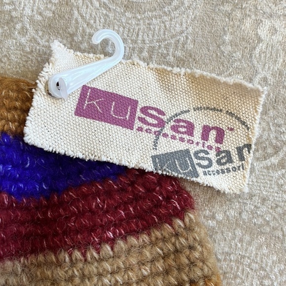 Brand New KuSan Accessories Wool Knit Beanie Hat Striped w/ Flower Handmade
